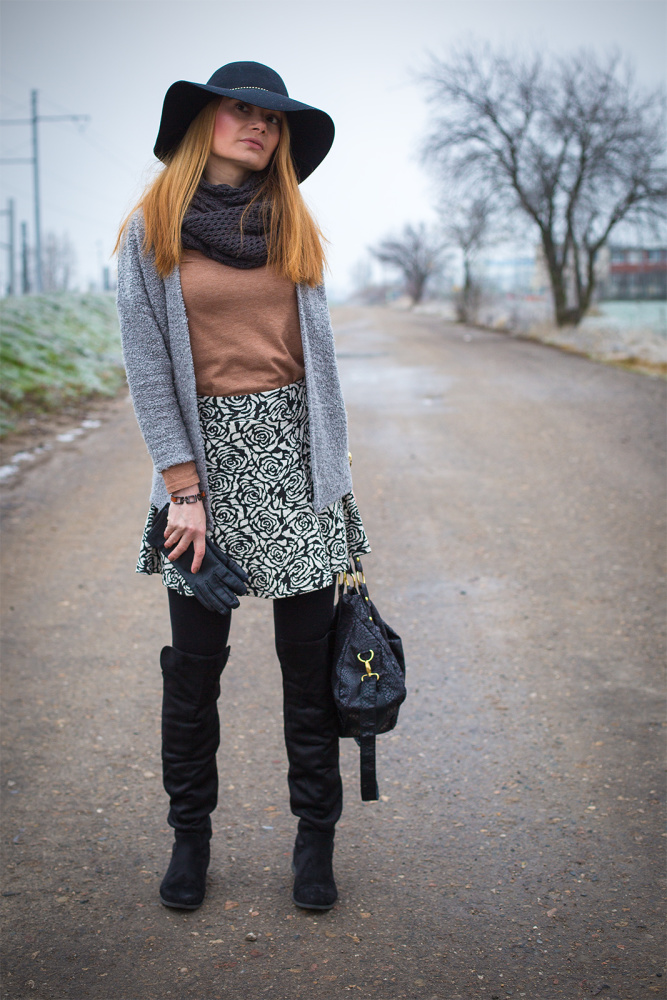 Rose Pattern Textured Skirt Outfit | Chic Cocktail